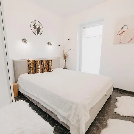 Bangu Namai - Apartamentai Su 2-iem Terasomis Palanga